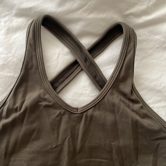Lululemon Cross-Back Tank Top - Picture 2 of 7